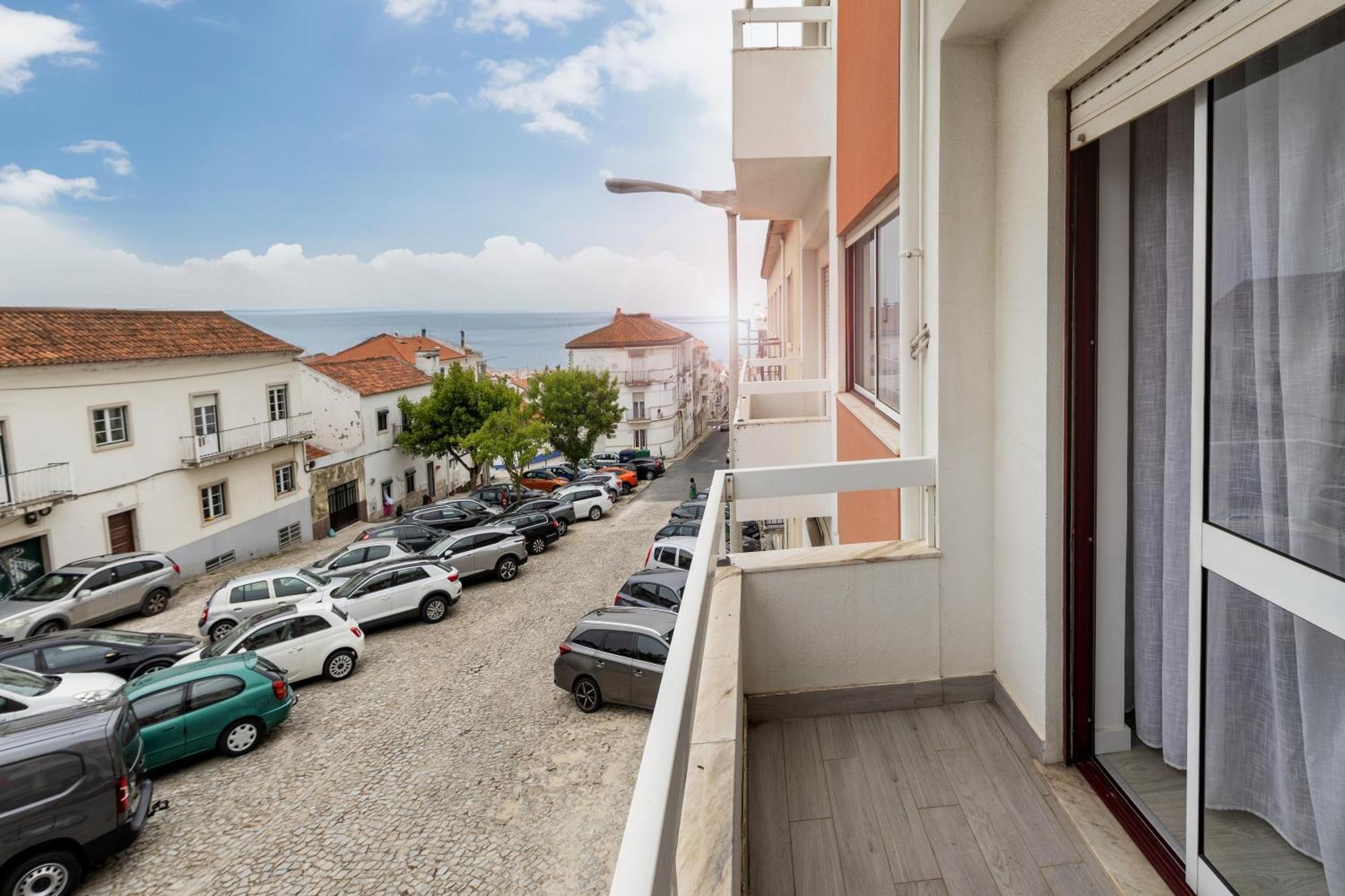 Nazare Horizon Apartment Exterior photo